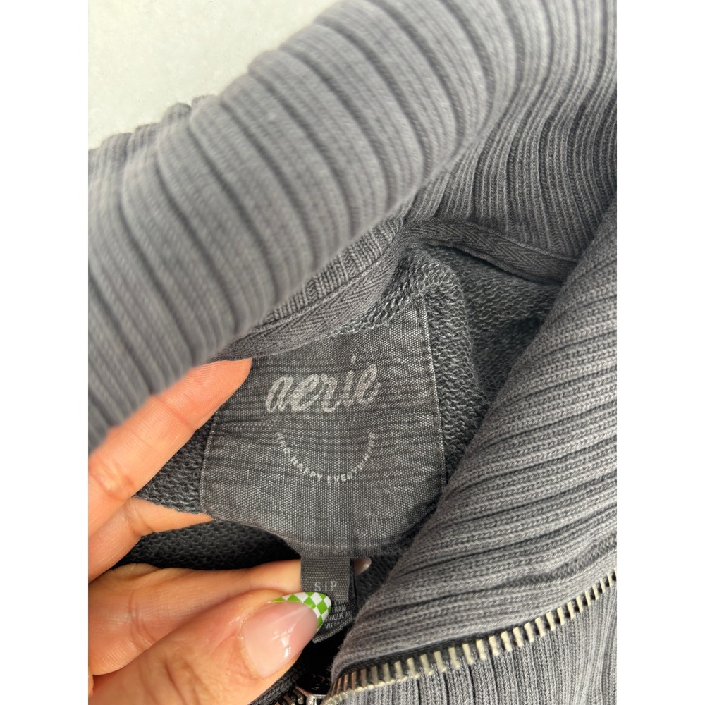 Aerie Sweatshirt Womens S Gray Quarter Zip Pullover Ribbed Trim Relaxed Fit - Picture 3 of 8